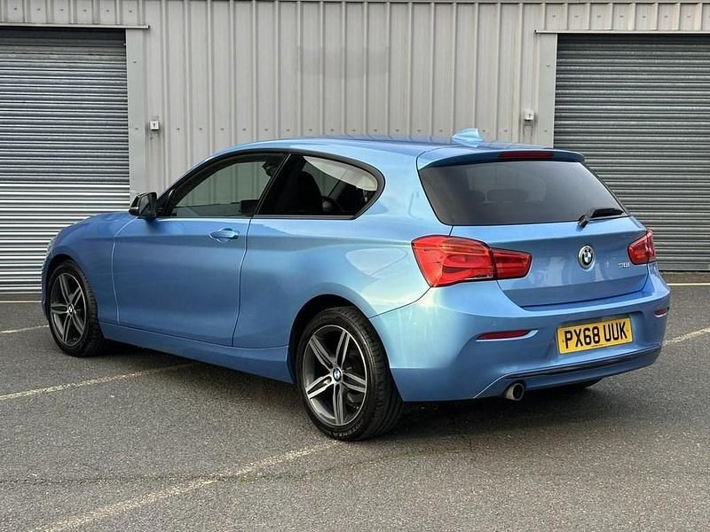 Used BMW 118 Sport Line 136 HP (100 kW) 2018 Blue Hatchback
