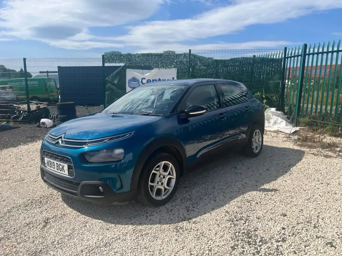 Used Citroën C4 Cactus Feel 2019 Blue Hatchback