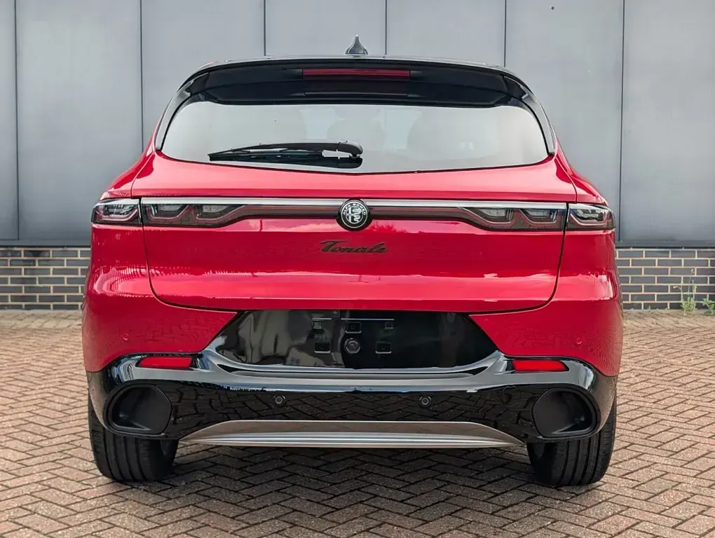 New Alfa Romeo Tonale Edizione Speciale 174 HP (127 kW) 2026 Red SUV