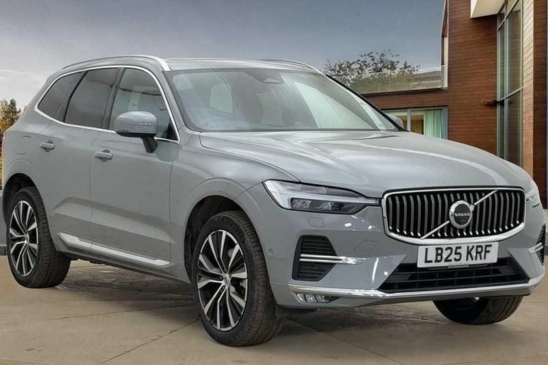 Used Volvo XC60 Ultra 250 HP (183 kW) 2025 Grey SUV