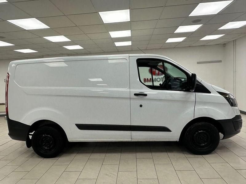 Begagnad Ford Transit Custom 105 HK (77 kW) 2017 Vit Van