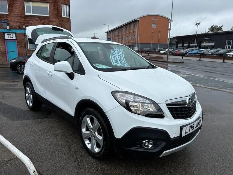 Used Vauxhall Mokka S 130 HP (95 kW) 2015 White SUV