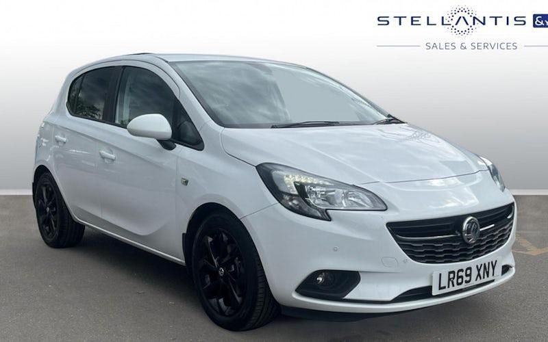 Used Vauxhall Corsa 75 HP (55 kW) 2019 White Hatchback