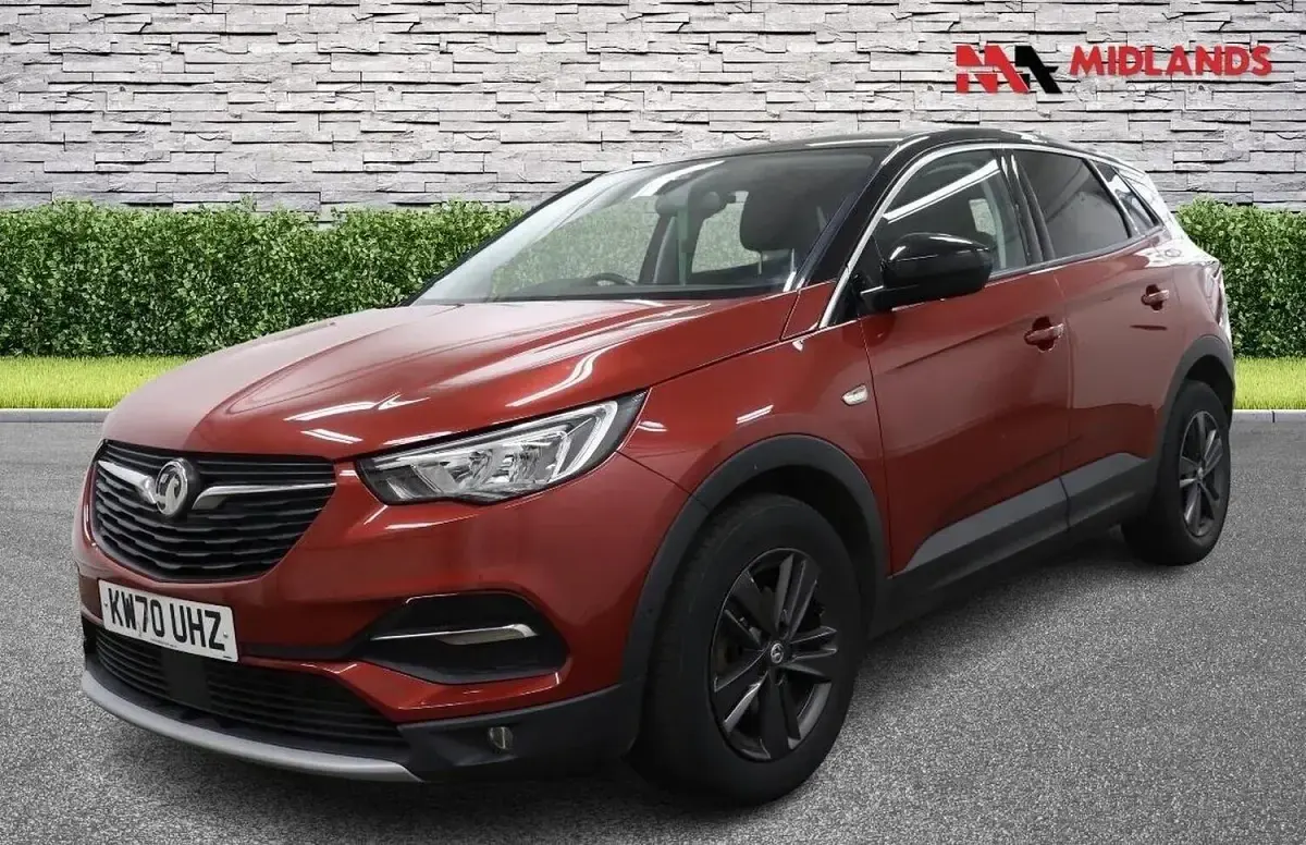 Usado Vauxhall Grandland X SRi 130 HP (95 kW) 2020 Vermelho SUV