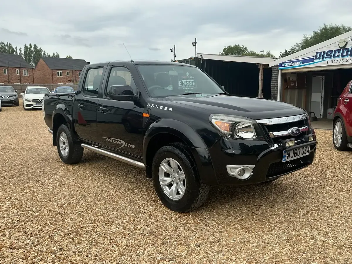 Used Ford Ranger 143 HP (105 kW) 2010 Black Pickup