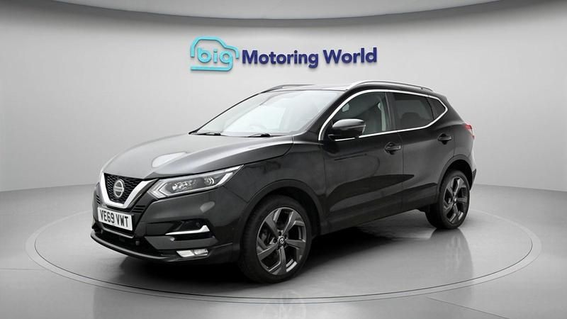 Used Nissan Qashqai Tekna 140 HP (102 kW) 2019 Black SUV