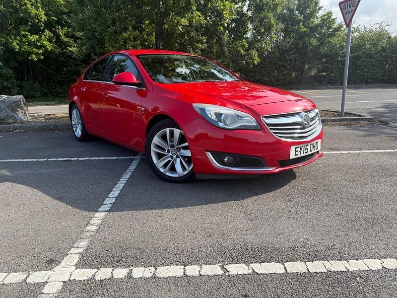 Red Used 2015 Vauxhall Insignia SRi Hatchback | £2,495 (Good price) - Image 1/4