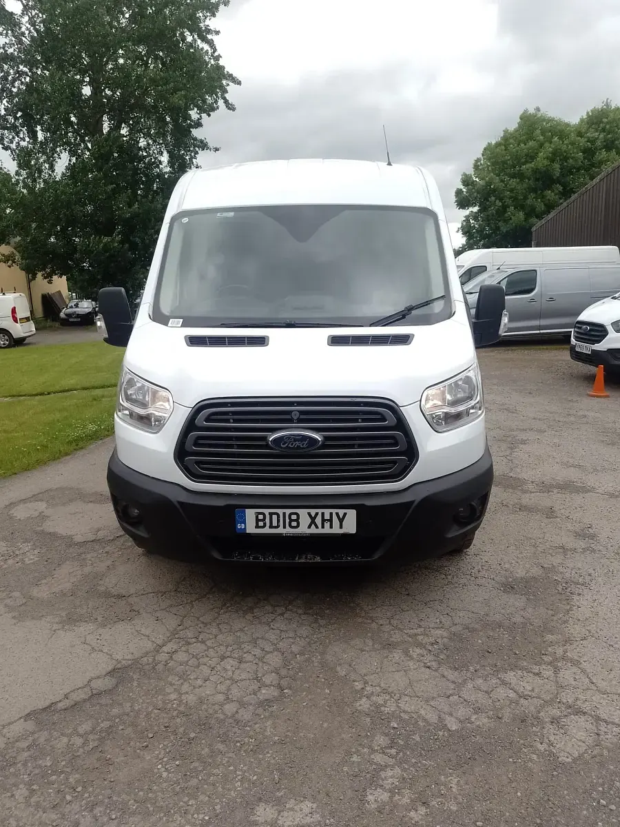 Used Ford Transit 130 HP (95 kW) 2018 White Van