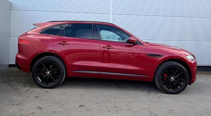 Used Jaguar F-Pace S 375 HP (275 kW) 2017 Red SUV