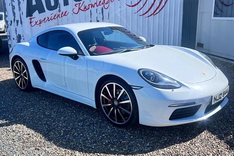 Used Porsche 718 Cayman 2016 White Coupe
