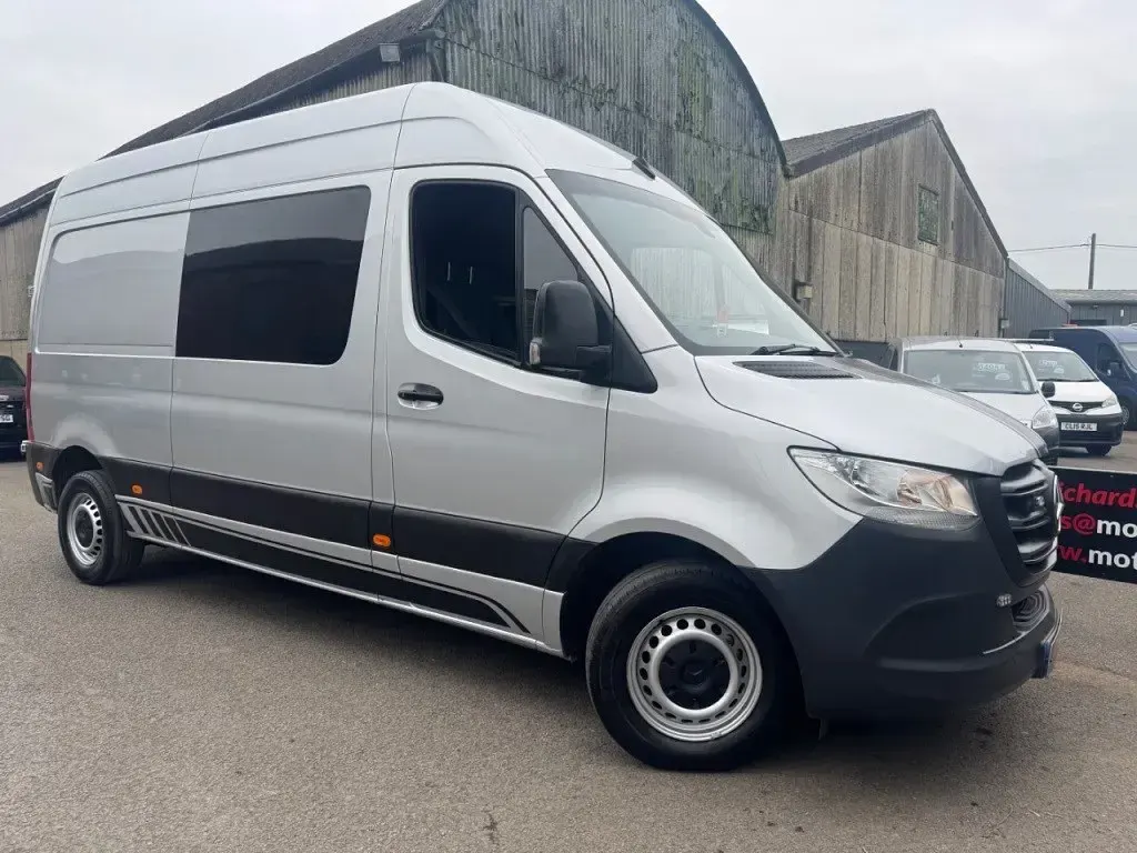 Usado Mercedes Sprinter 2018 Prateado Van