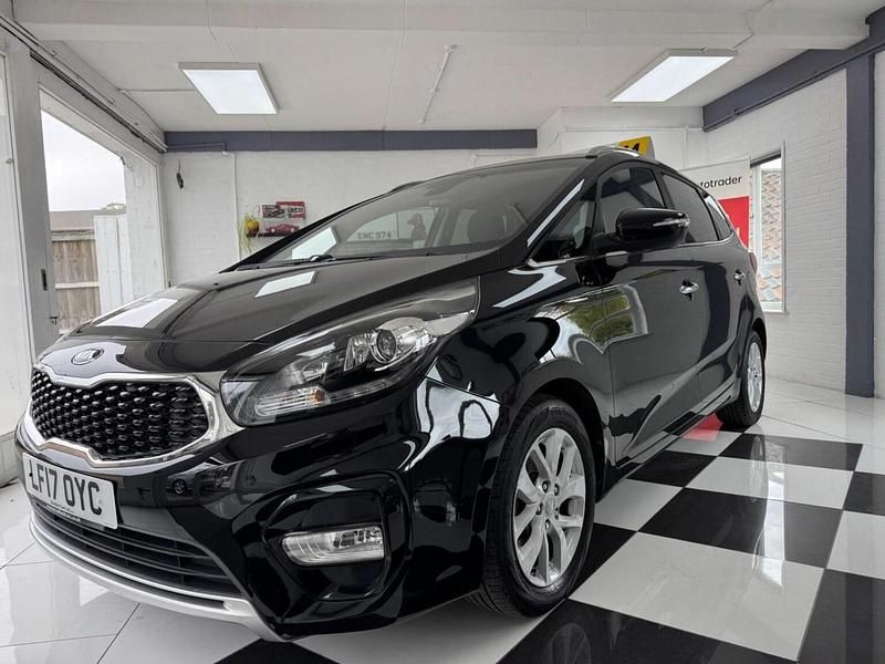 Used Kia Carens 139 HP (102 kW) 2017 Black MPV