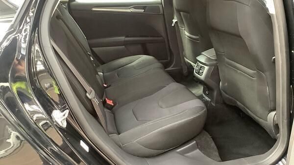 Used Ford Mondeo Titanium 180 HP (132 kW) 2016 Black Hatchback