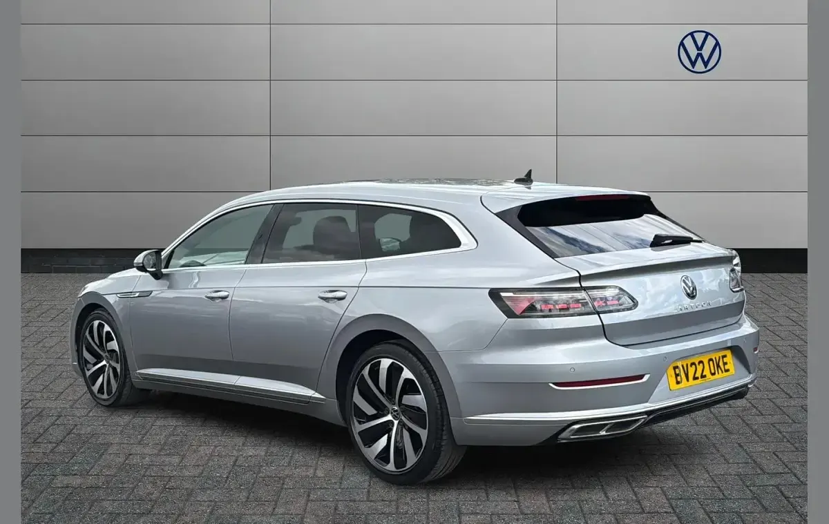 Second-hand VW Arteon R-line 190 CP (139 kW) 2022 Argintiu Break