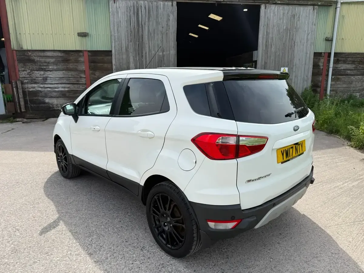 Used Ford Ecosport Titanium S 140 HP (102 kW) 2017 White SUV