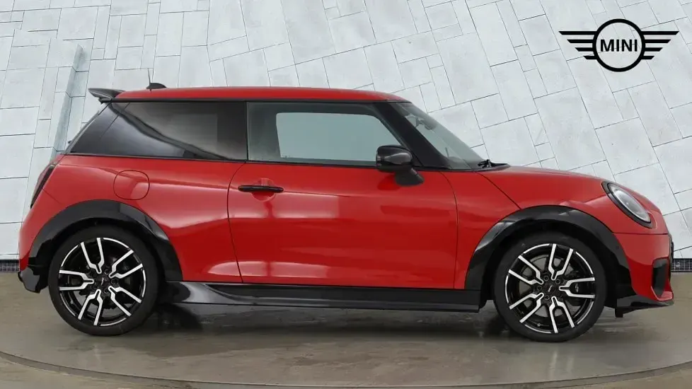 Used Mini Cooper S Hatch 201 HP (147 kW) 2024 Red Hatchback
