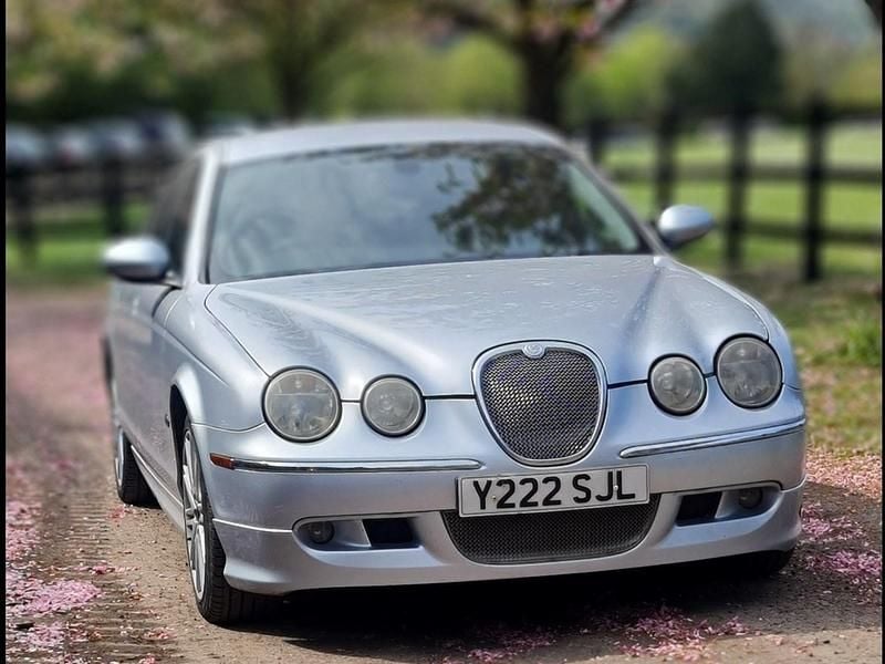Used Jaguar S-Type SE 240 HP (176 kW) 2007 Silver Sedan