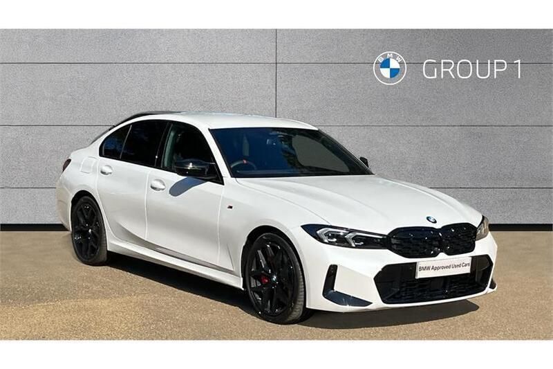 Mineral white Used 2025 BMW M340 M Sport Sedan | £53,995 (Super price) - Image 1/4