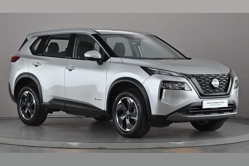Used Nissan X-Trail Acenta Premium 204 HP (150 kW) 2025 Silver SUV