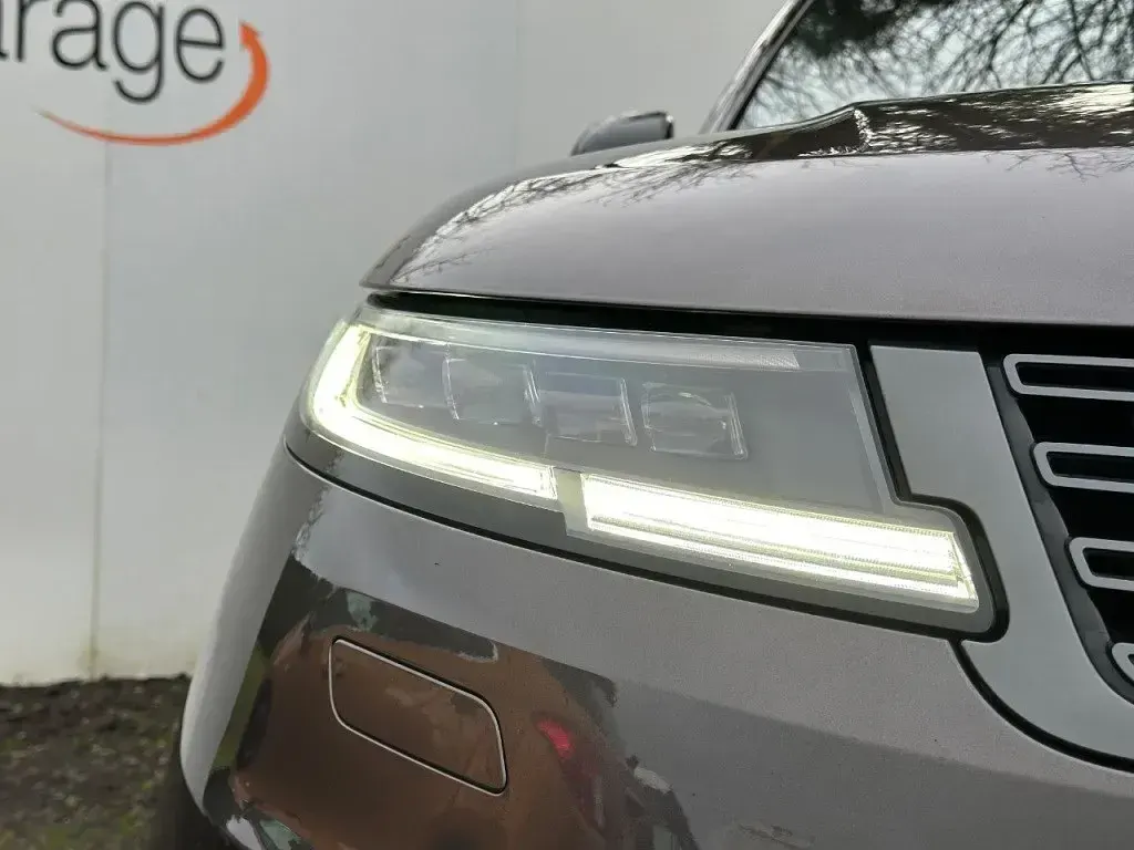 Second-hand Land Rover Range Rover Sport SE Dynamic 2022 Gri SUV