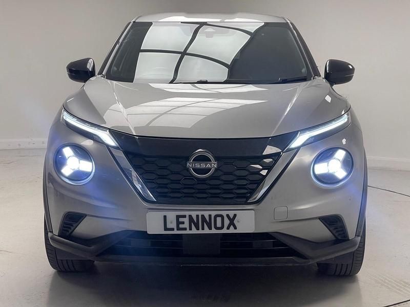 Used Nissan Juke N-Connecta 143 HP (105 kW) 2023 Silver SUV