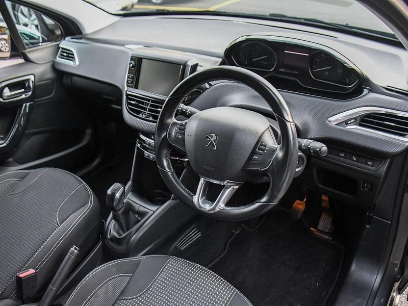 Used Peugeot 208 S 81 HP (59 kW) 2019 Grey Hatchback