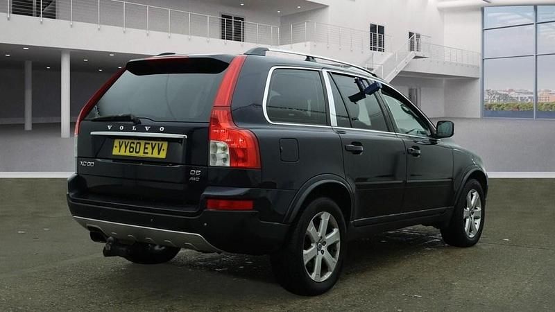 Usado Volvo XC90 SE Lux 2010 Azul SUV