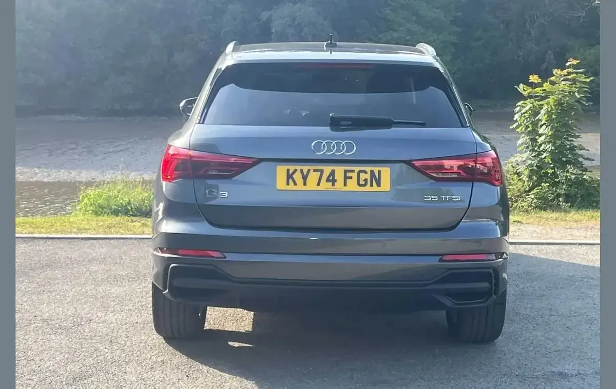 Used Audi Q3 S-Line 150 HP (110 kW) 2024 Grey SUV