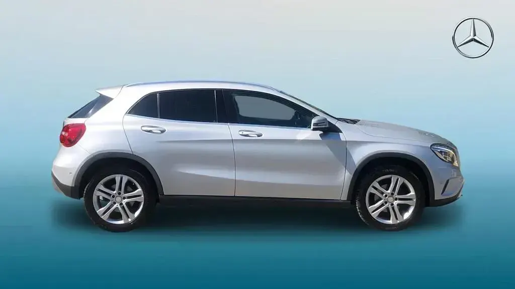 Used Mercedes GLA200 Premium 2016 Silver SUV