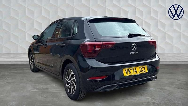 Used VW Polo Life 95 HP (69 kW) 2024 Black Hatchback