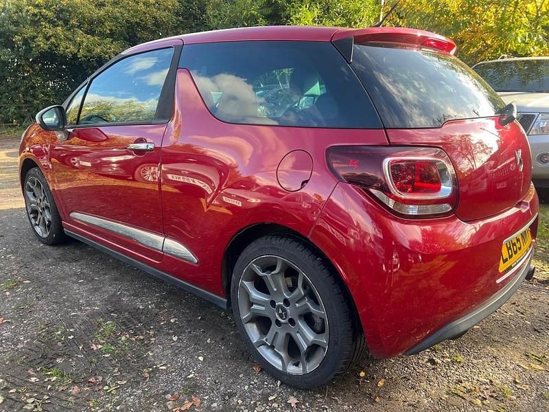 Used DS Automobiles DS3 2016 Red Hatchback