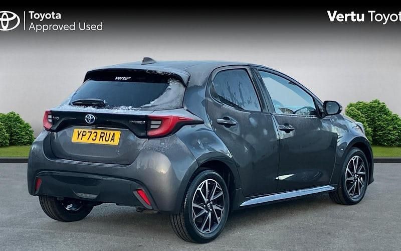 Used Toyota Yaris Hybrid Design 116 HP (85 kW) 2026 Hatchback