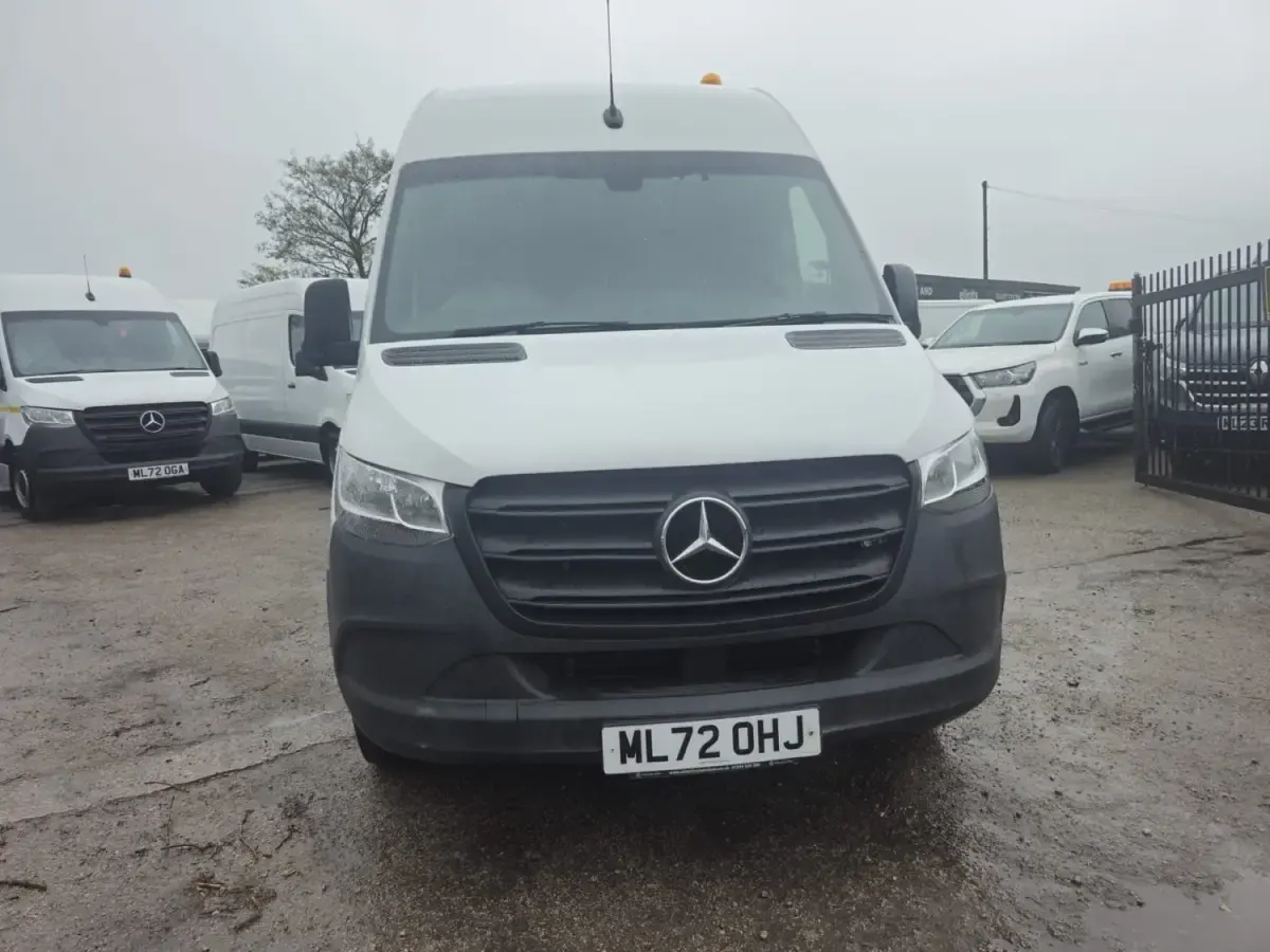 Usado Mercedes Sprinter Progressive 2022 Branco Van