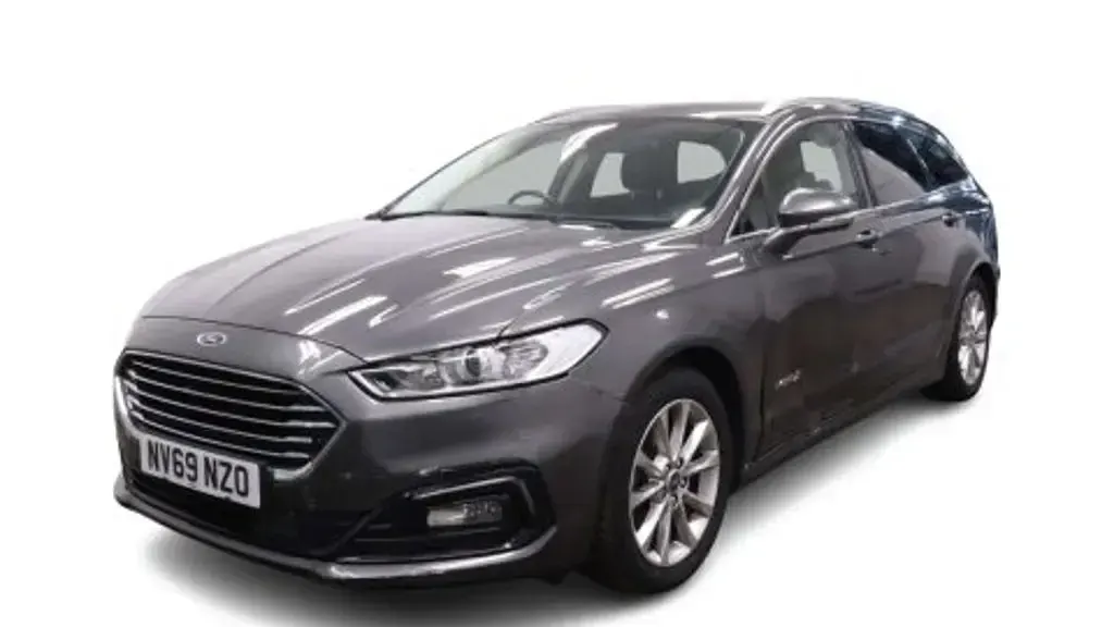 Used Ford Mondeo Titanium 187 HP (137 kW) 2020 Grey Estate