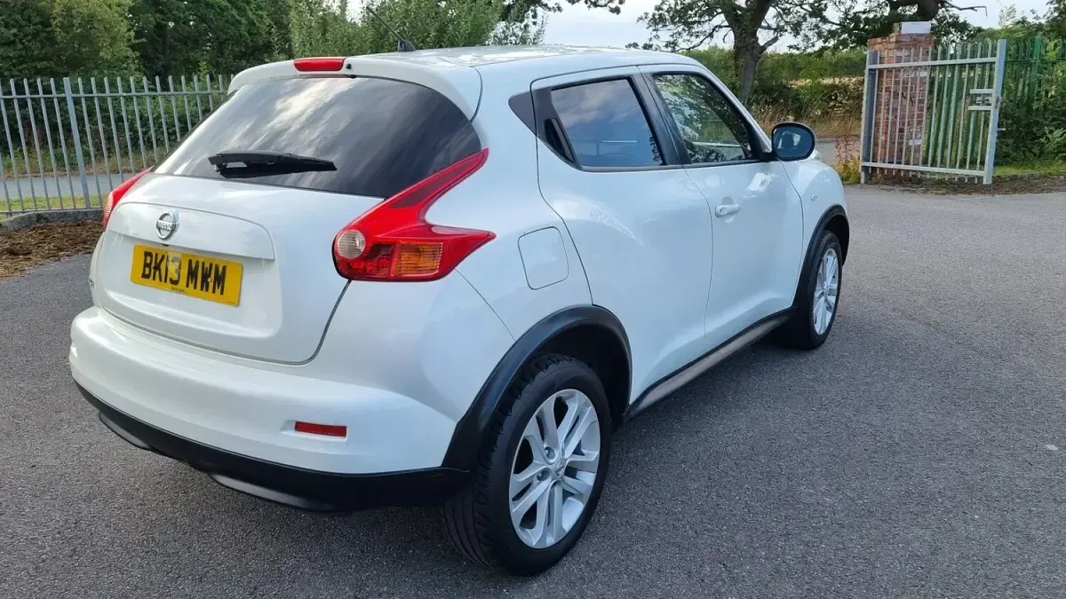 Used Nissan Juke Acenta 2013 White SUV
