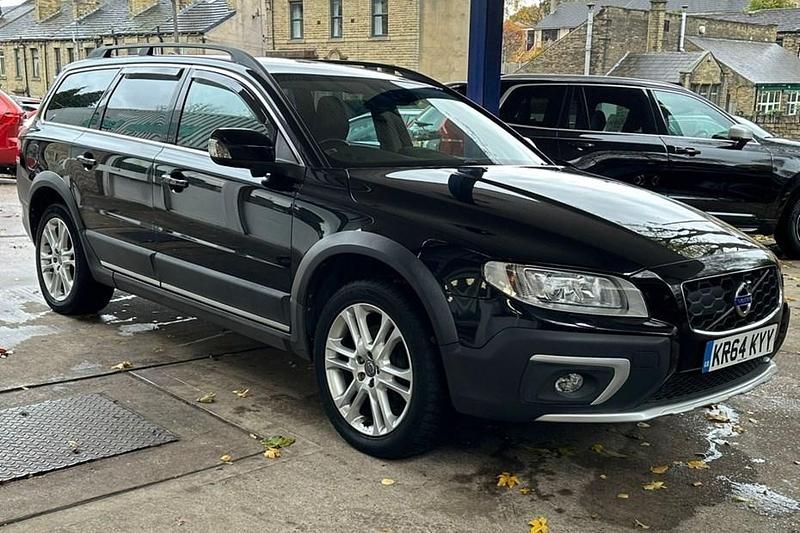 Used 2014 Volvo XC70 SE Lux | £10,995 (Fair price) - Image 1/1