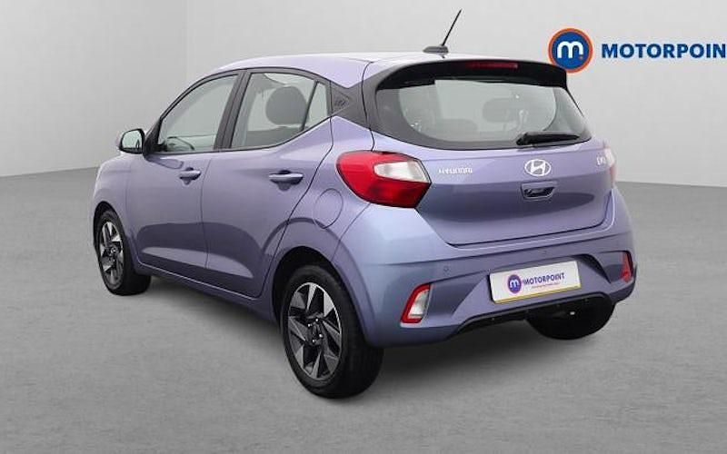 Used Hyundai i10 Advanced 63 HP (46 kW) 2025 Blue Hatchback