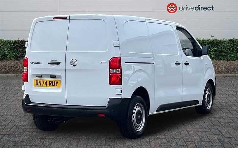 Used Vauxhall Vivaro 120 HP (88 kW) 2026 MPV