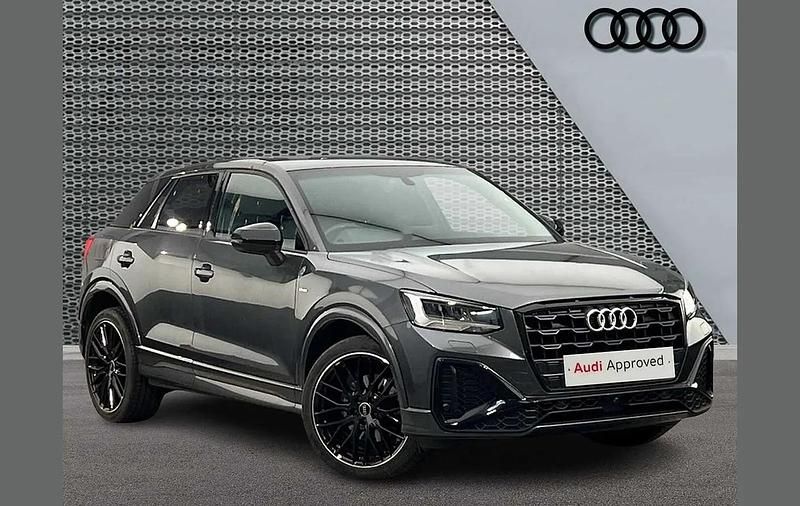 Used Audi Q2 Black Edition 147 HP (108 kW) 2021 Grey SUV