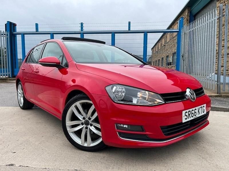 Red Used 2016 VW Golf VII GT Hatchback | £8,290 (Fair price) - Image 1/4