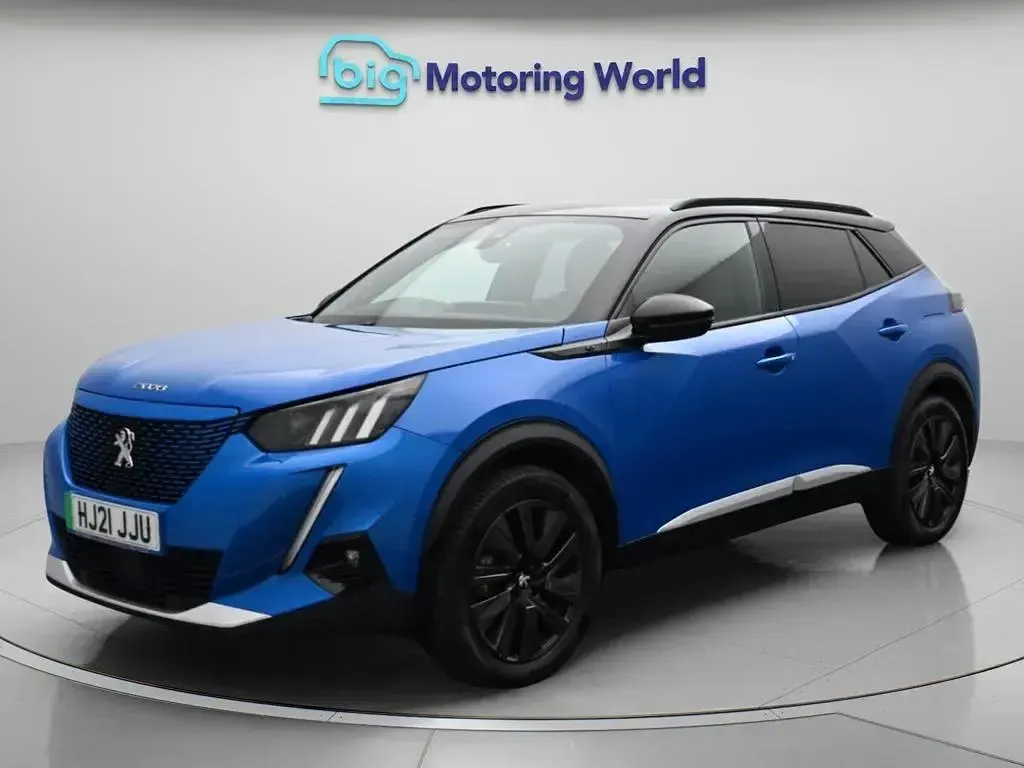 Used Peugeot e-2008 Premium 100 kW (136 HP) 2021 SUV