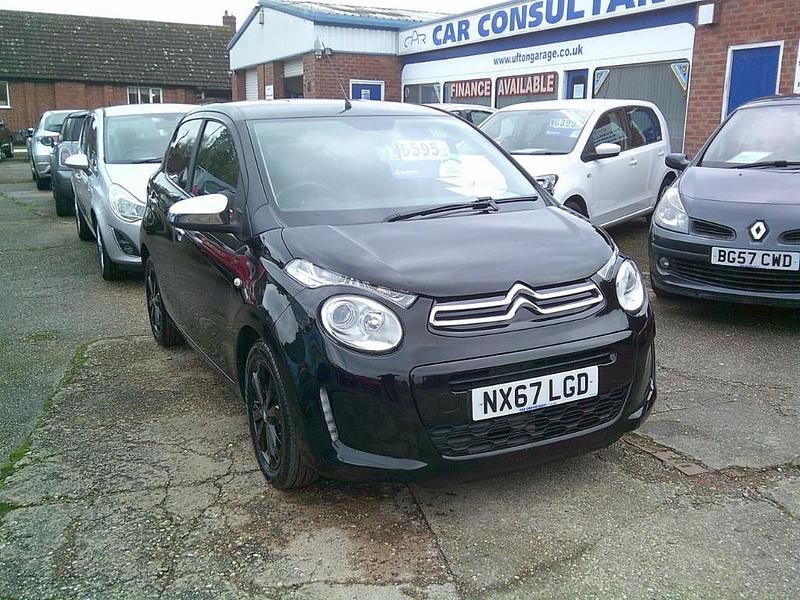 Usado Citroën C1 Flair 2017 Negro Utilitario