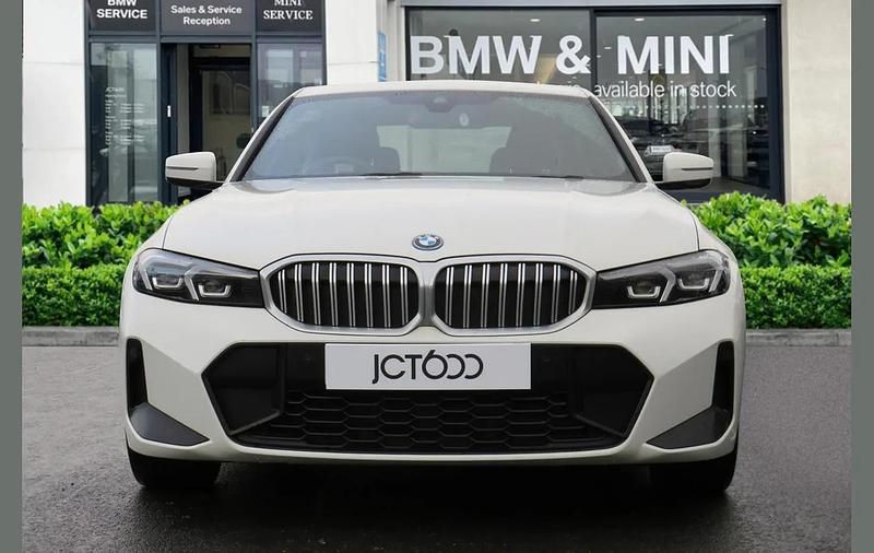 Used BMW 330e M Sport 288 HP (211 kW) 2022 White Sedan