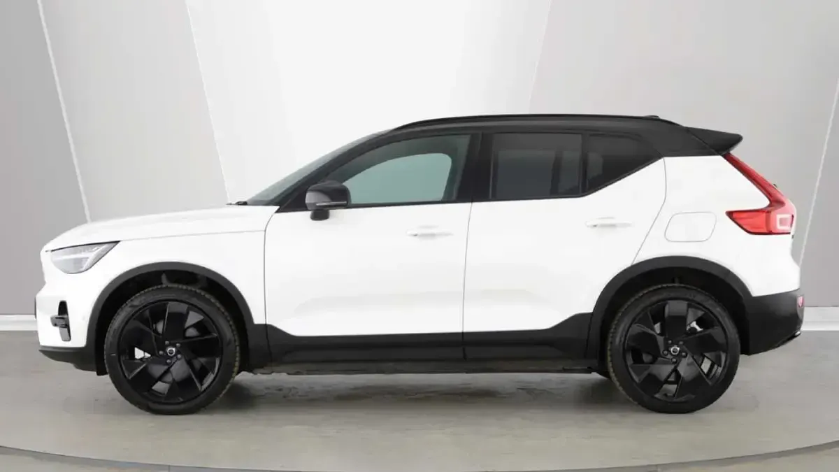 Used Volvo EX40 Performance 320 kW (436 HP) 2025 SUV