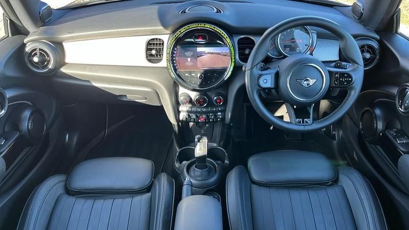 Used Mini Cooper S Exclusive 176 HP (129 kW) 2022 Black Hatchback