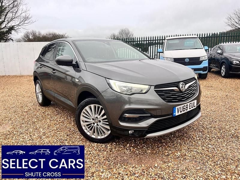 Used Vauxhall Grandland X S 130 HP (95 kW) 2018 Grey SUV