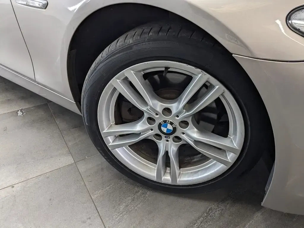 Used BMW 520 190 HP (139 kW) 2012 Silver Sedan