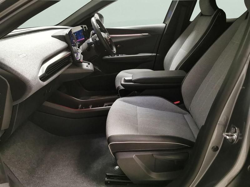 Used Renault Megane E-Tech Techno 160 kW (218 HP) 2022 Grey Hatchback