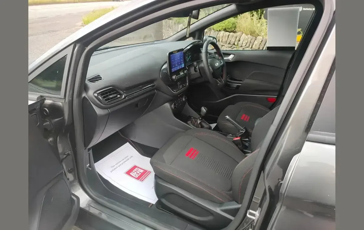 Used Ford Fiesta ST-Line 123 HP (90 kW) 2023 Grey Hatchback