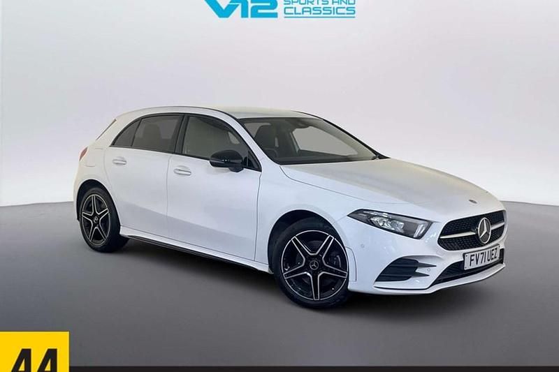 Used Mercedes A250 AMG Line Premium 218 HP (160 kW) 2021 White Hatchback